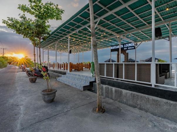 Nusa Indah Onai Hotel 누사 렘봉안 외부 사진